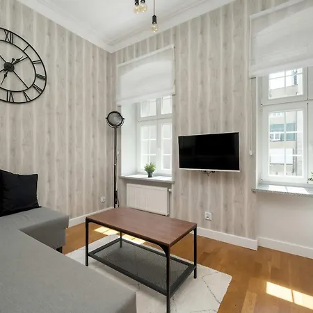Daire Stylish In Near The Old Town By Renters Wroclaw