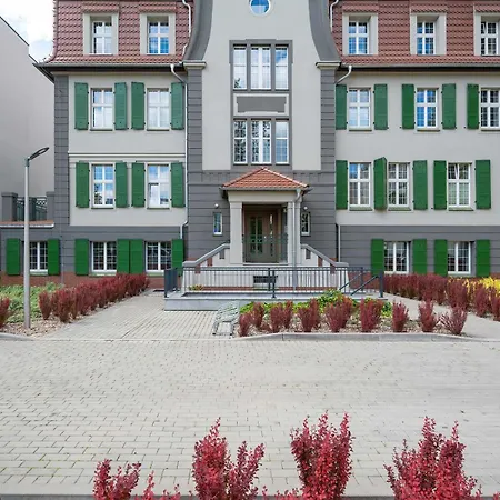 Stylish In Near The Old Town By Renters Appartement